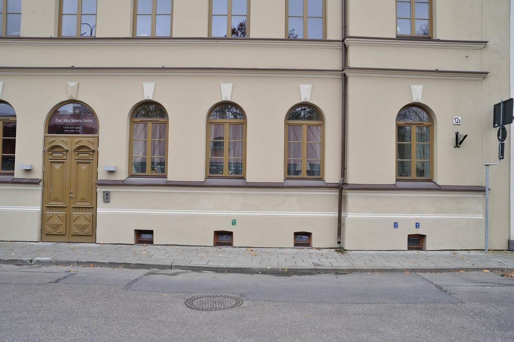 Six Apartment Simona Вильнюс Экстерьер фото